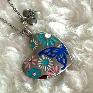 Stainless Steal Heart & Butterfly MOM Necklace
